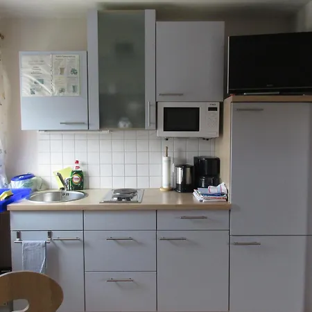 Gaestehaus Reisacher - Mehrbettzimmer *