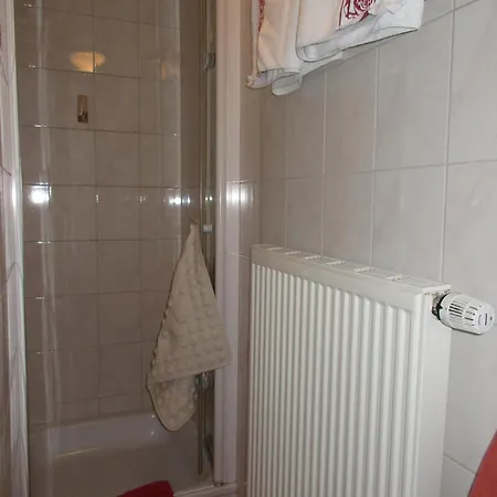 Gaestehaus Reisacher - Mehrbettzimmer Peiting