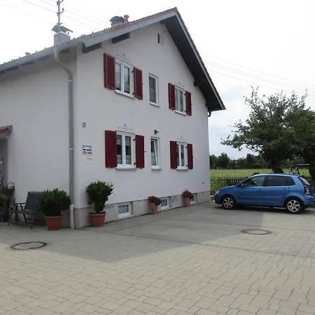 Gaestehaus Reisacher - Mehrbettzimmer